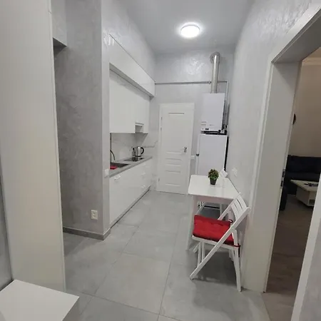 Warm & Cozy Apartment In The Heart Of Historical לבוב מראה חיצוני תמונה